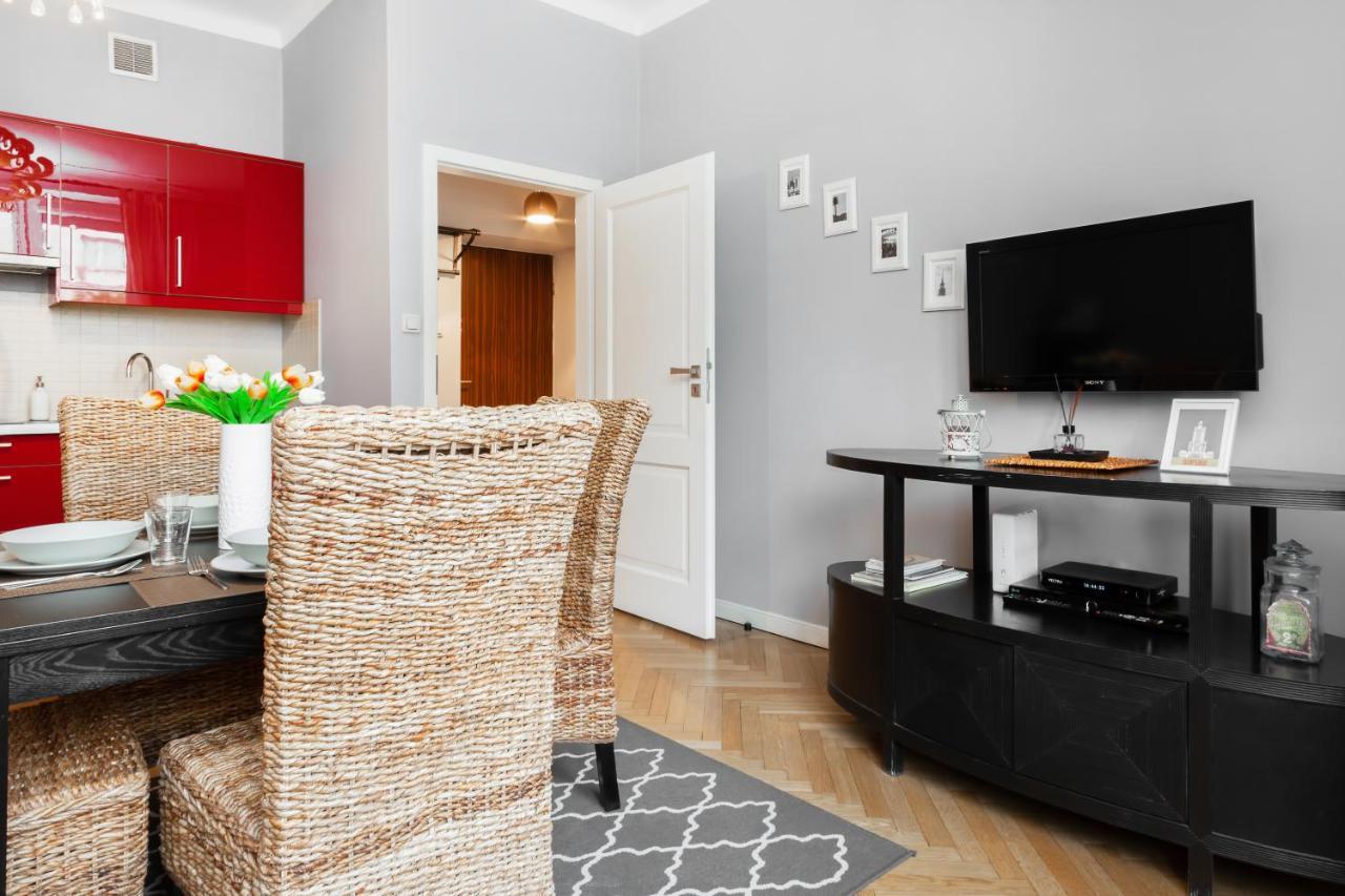 Stars Apartaments City Center By Noclegi Renters Варшава Екстериор снимка