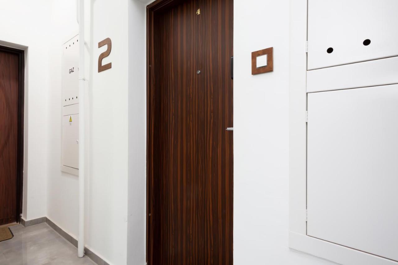 Stars Apartaments City Center By Noclegi Renters Варшава Екстериор снимка