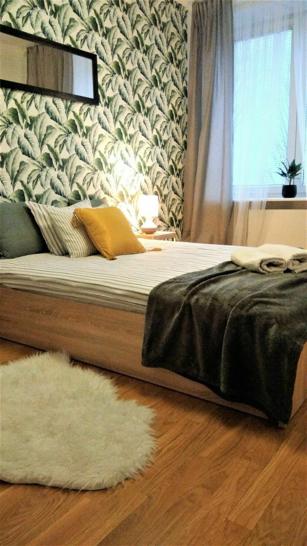 Stars Apartaments City Center By Noclegi Renters Варшава Екстериор снимка